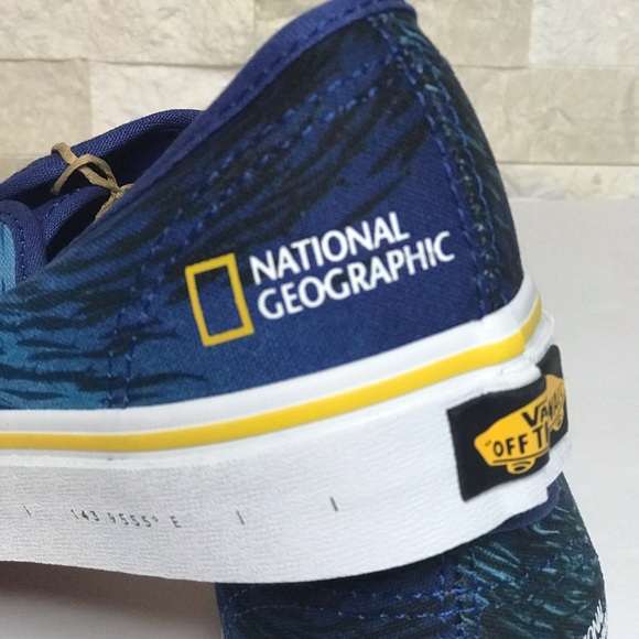 Vans Shoes Authentic - Picture 5 of 14